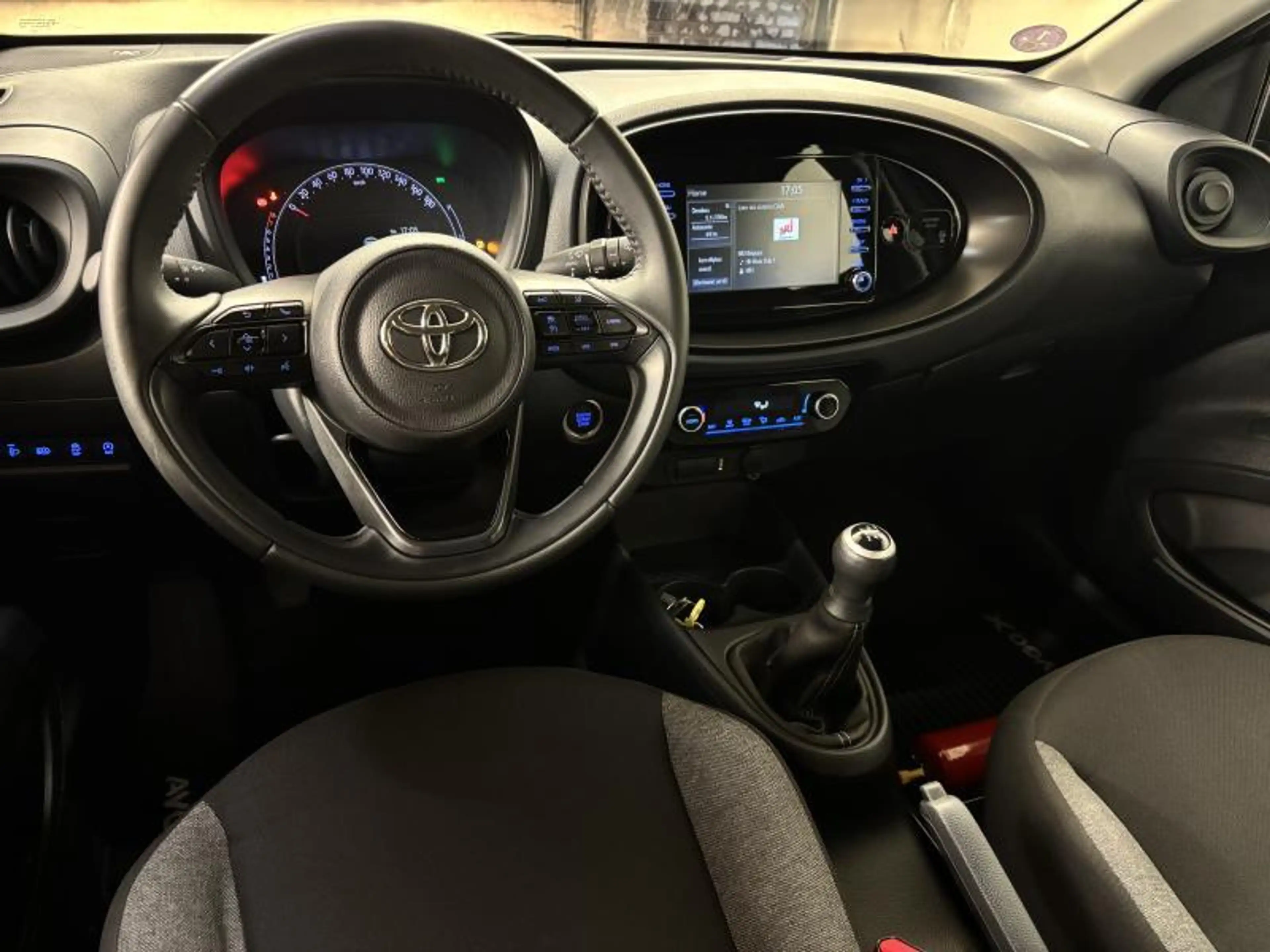 Toyota Aygo X Play — photo 7
