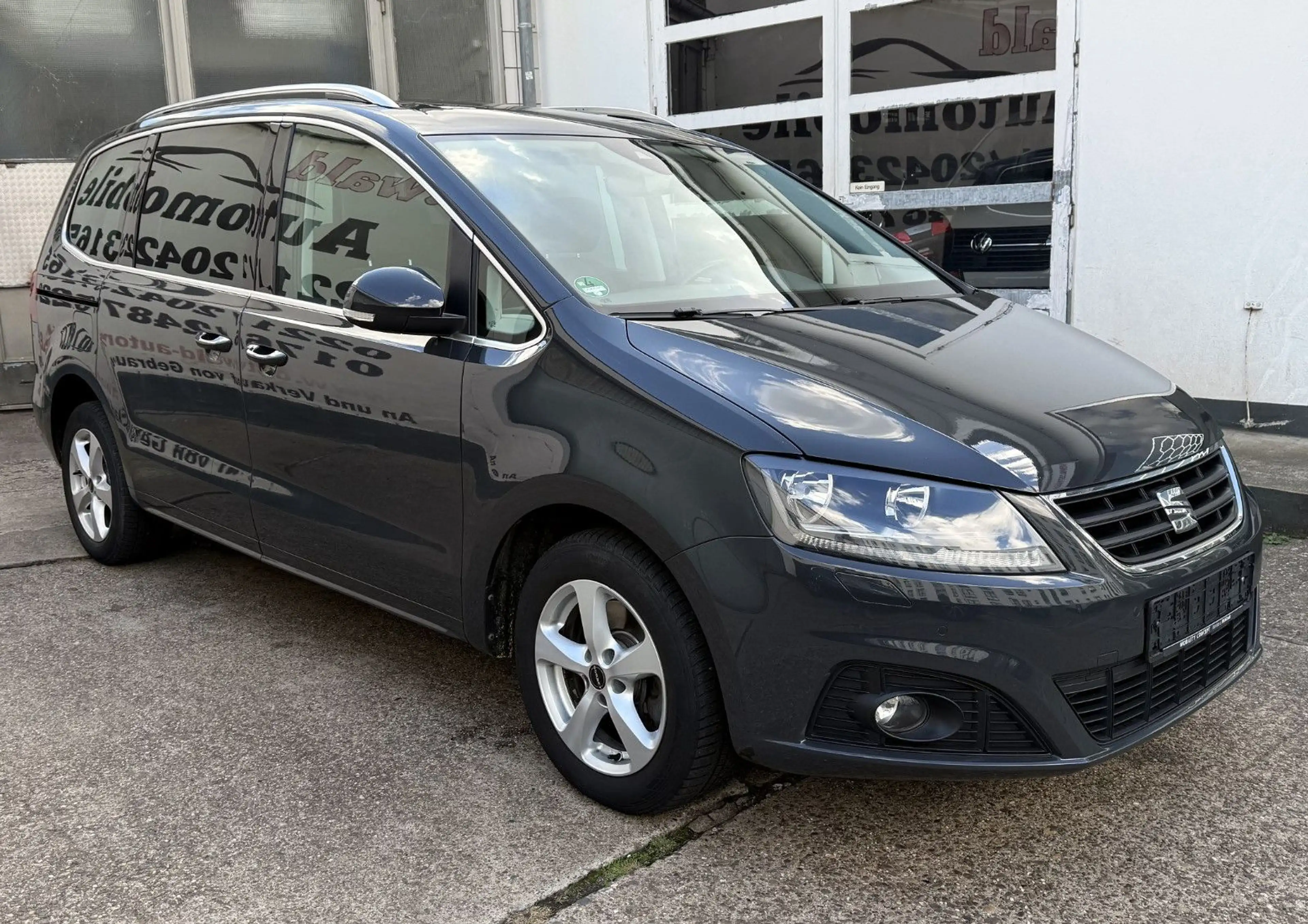 SEAT Alhambra 1.4 TSI DSG Style Pano Kamera 7.Sitzer — photo 4