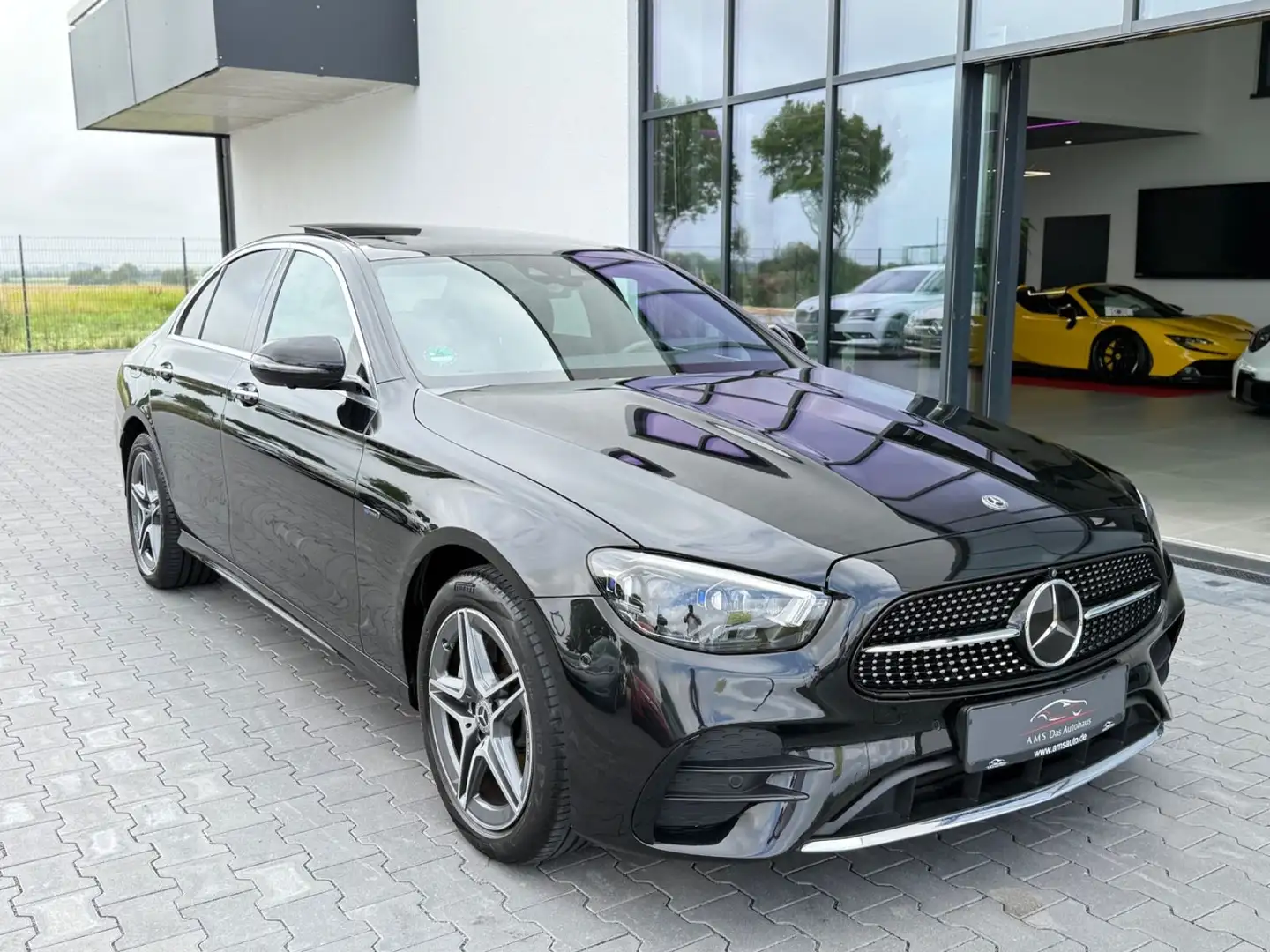 Mercedes-Benz E 300 de AMG LED Panorama Garantie ACC Negro - 2