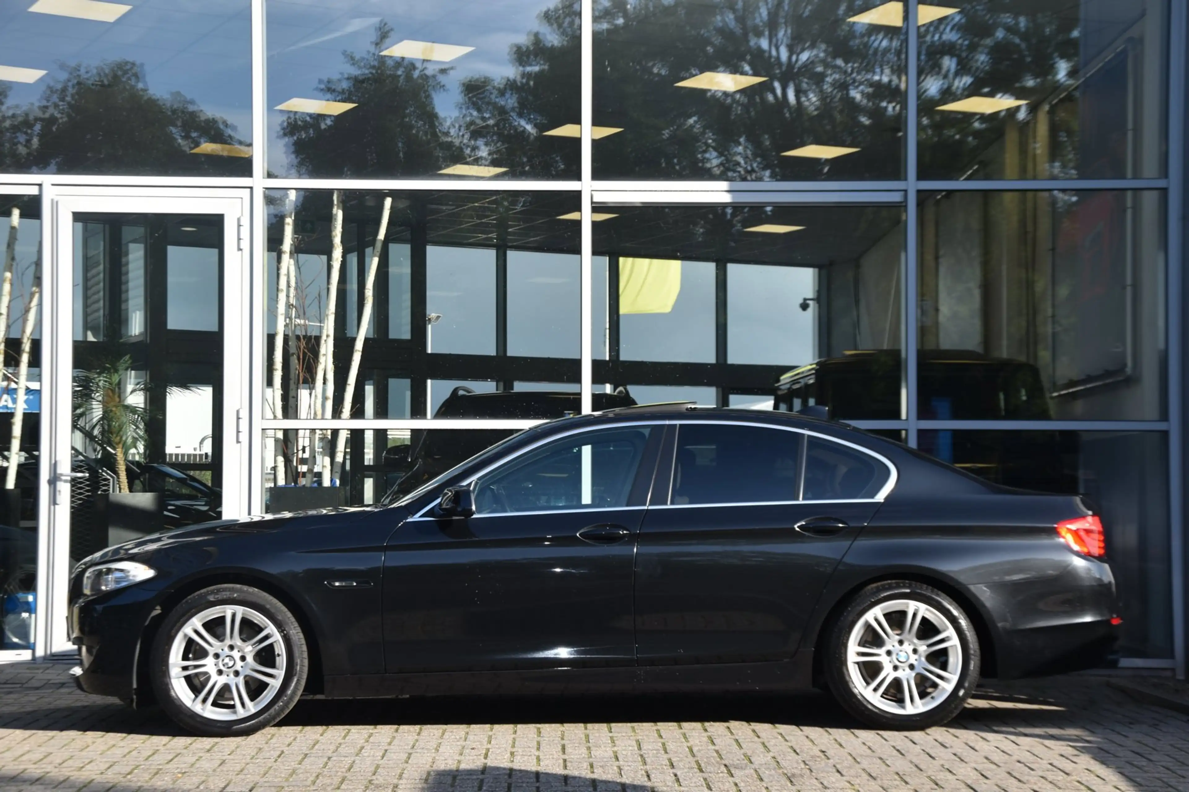 BMW 523 5-serie 523i High Executive | 6-Cilinder | Leder | — photo 4