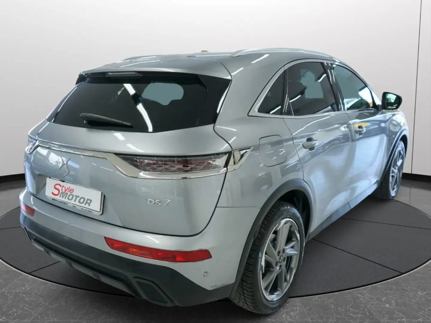 DS Automobiles DS 7 Crossback BlueHDi 130 aut. Grand Chic Uniprop. Certificata Grijs - 2