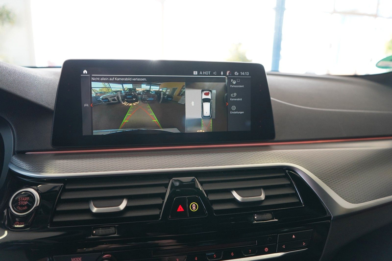 BMW 530 d Touring xDrive M Sport XENON / SOFT-CLOSE — photo 15