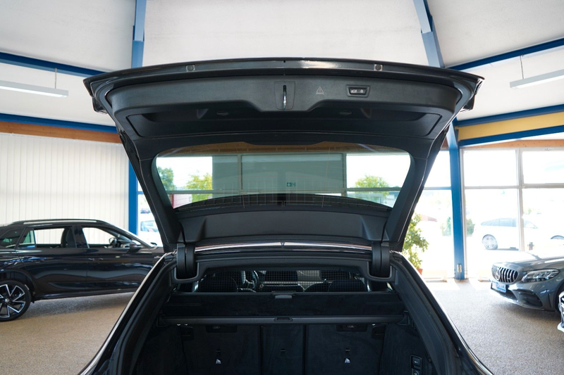 BMW 530 d Touring xDrive M Sport XENON / SOFT-CLOSE — photo 7