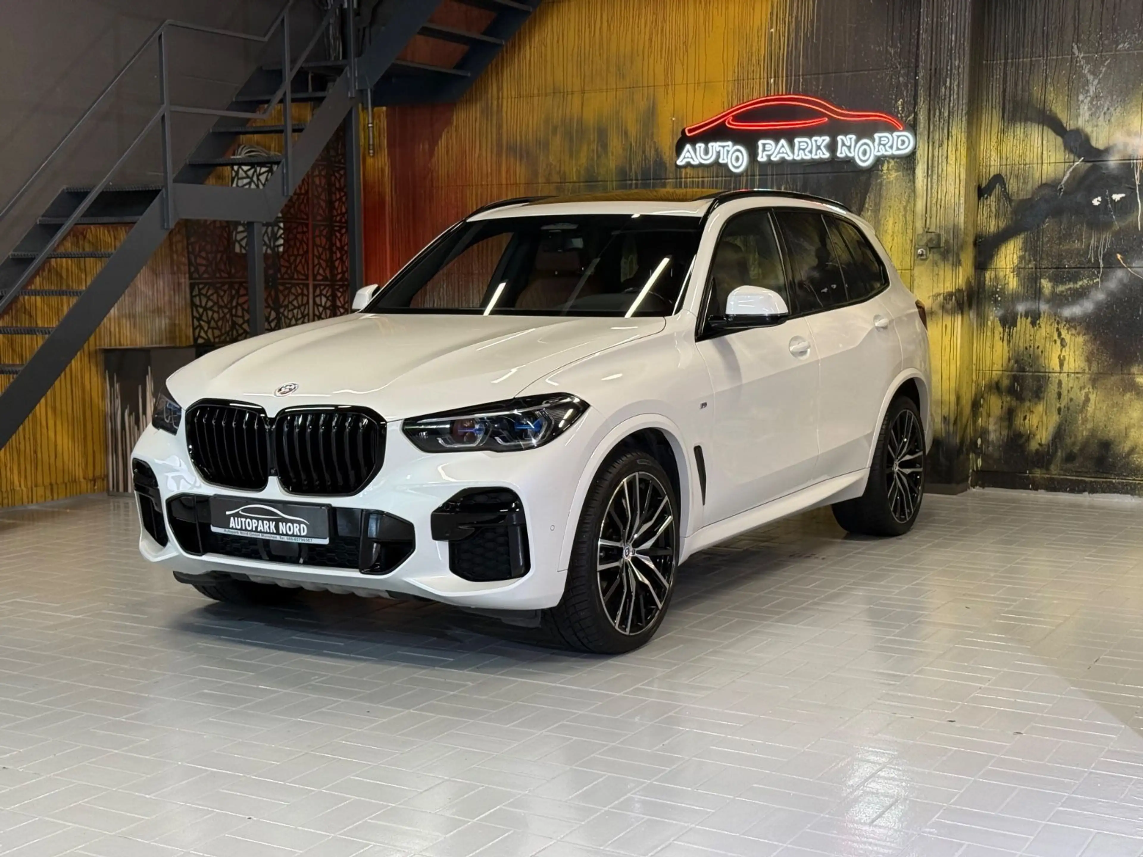 BMW X5 xDrive 40d M Sport LASER~PANO~HUD~ACC~H&K~360 — photo 3