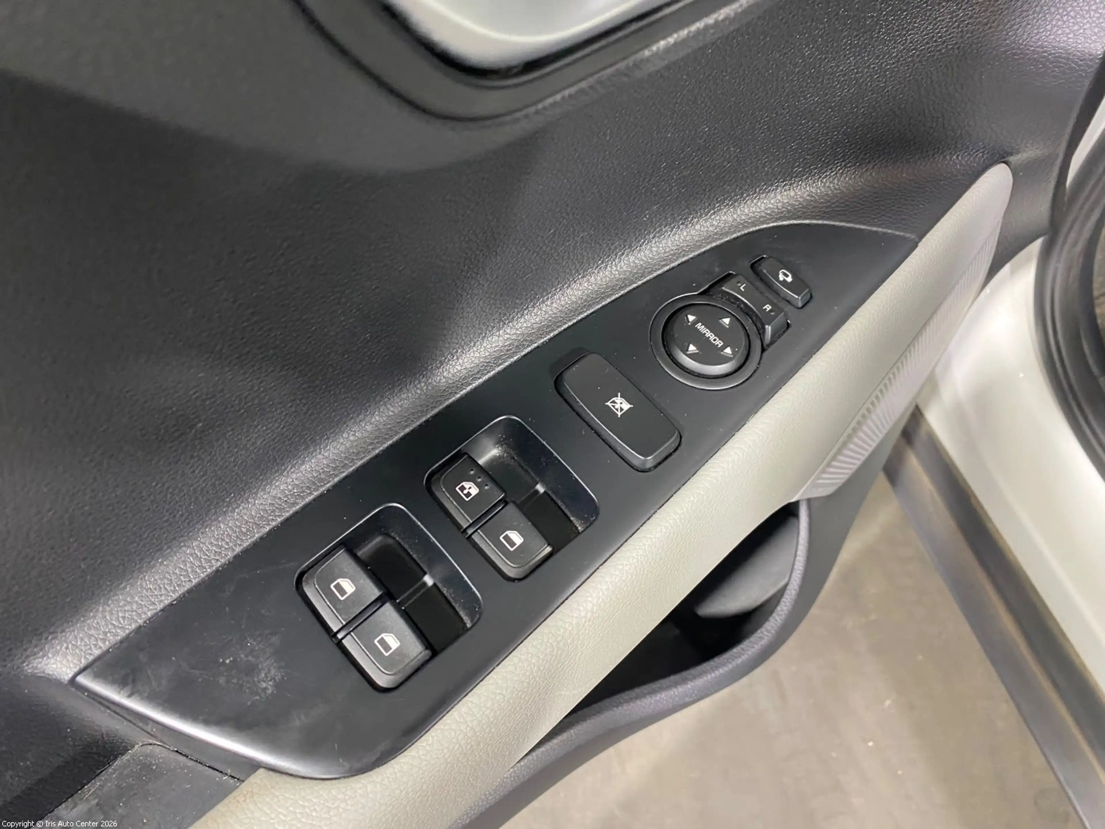 Kia Stonic 1.0 T-GDI DCT7 | CARPLAY | CAMERA  | NAVI. — photo 7