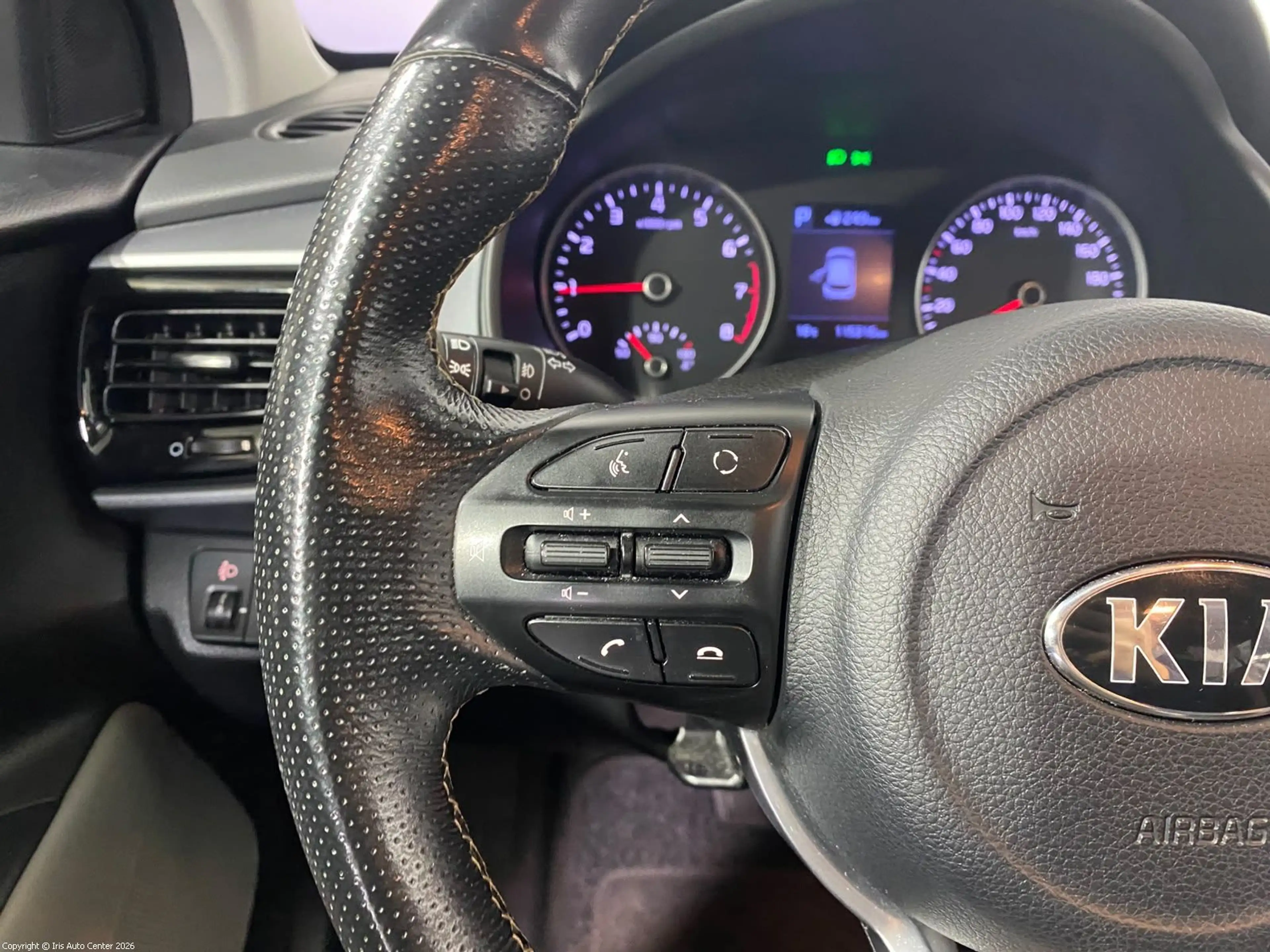 Kia Stonic 1.0 T-GDI DCT7 | CARPLAY | CAMERA  | NAVI. — photo 11