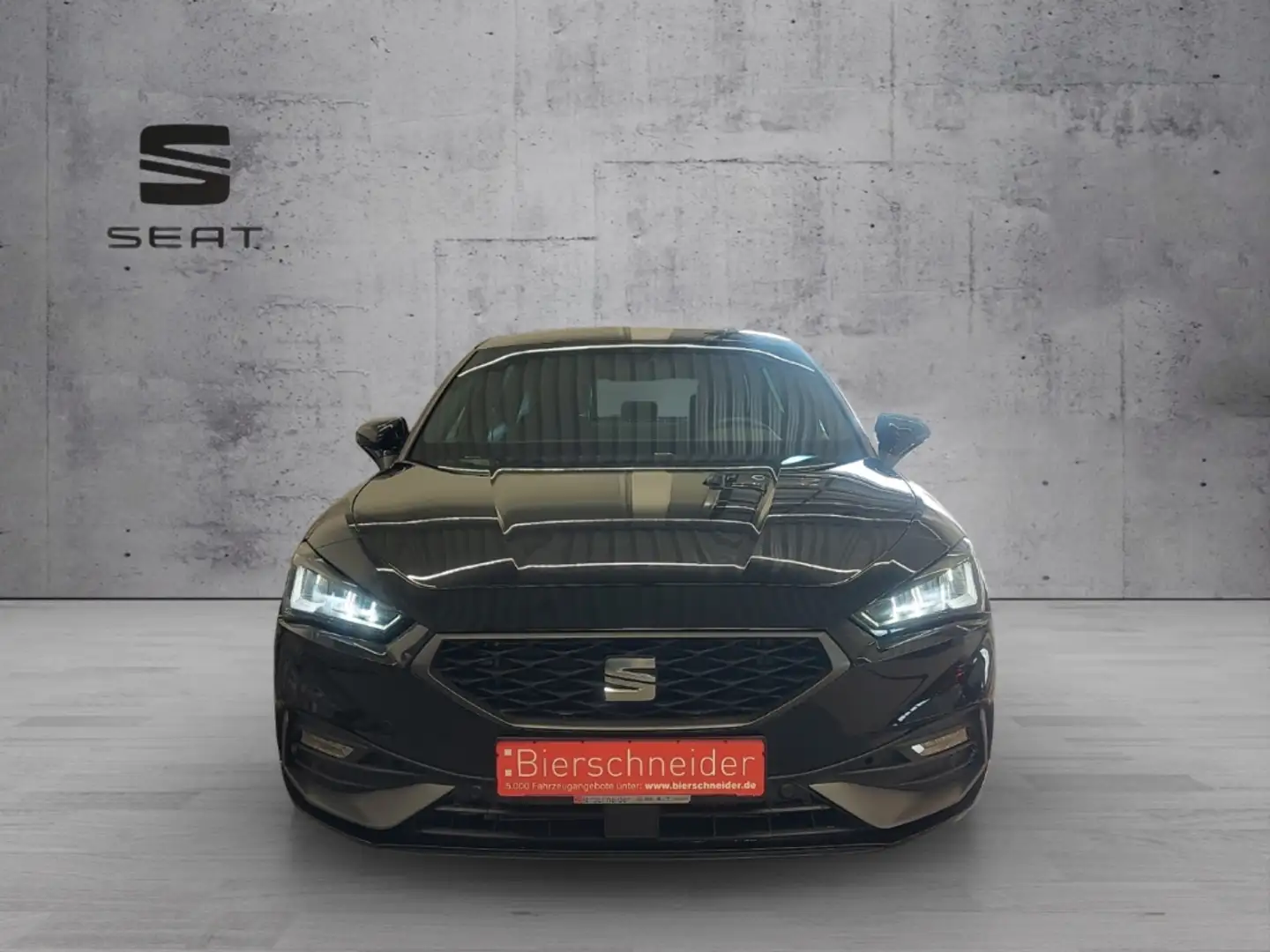 SEAT Leon 1.5 eTSI DSG FR Black Edition Navi Led FaPa L Schwarz - 2
