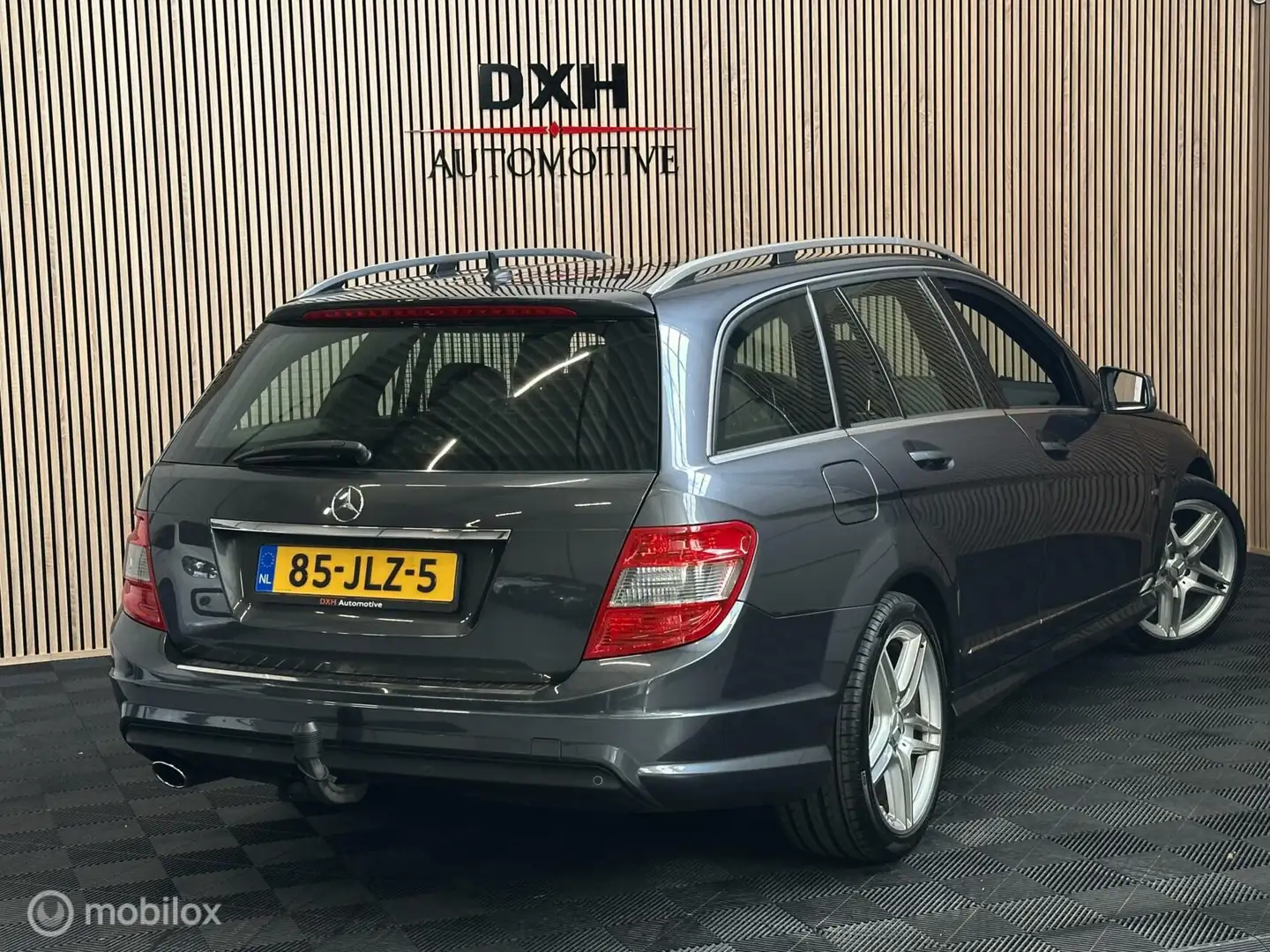 Mercedes-Benz C 180 Estate K AUT AMG LEDER NAVI BT STOELVW Grijs - 2