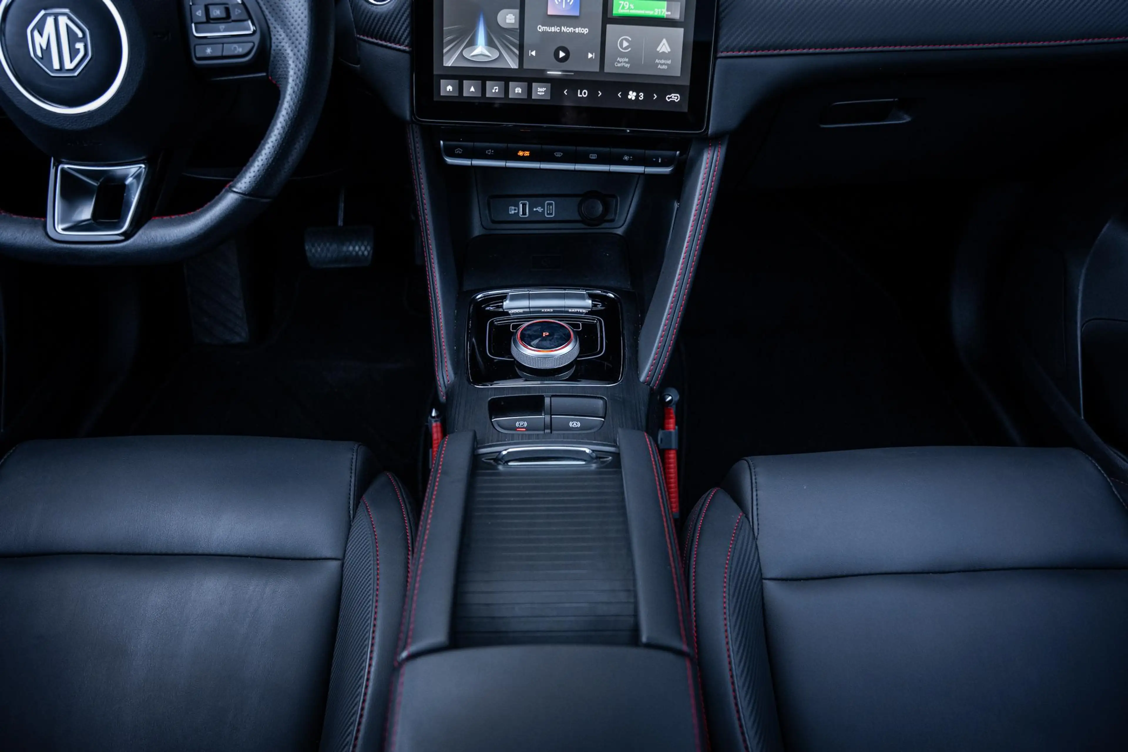 MG ZS EV Long Range Luxury 70 kWh Org.NL|1e-eig.|Pano-da — photo 21
