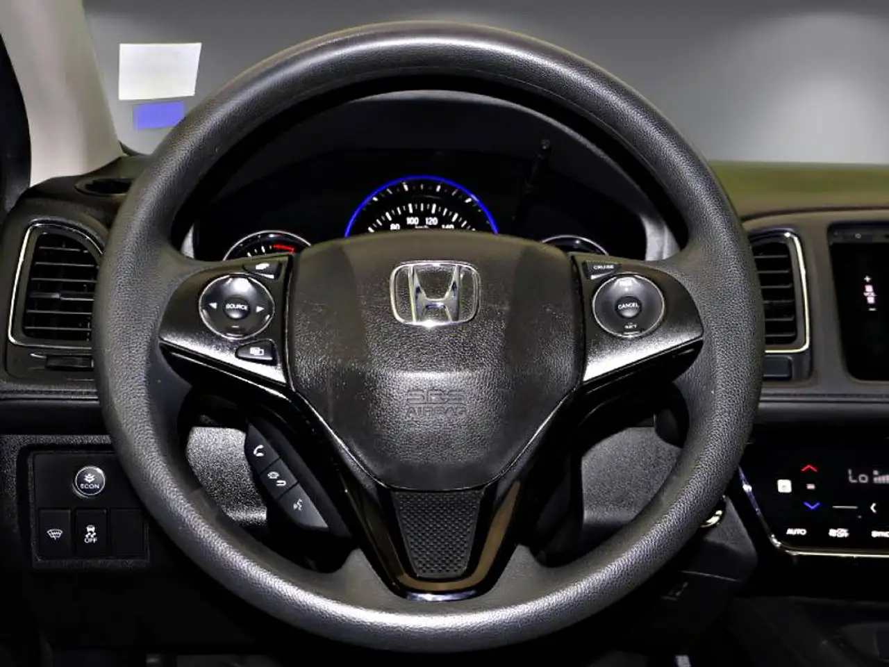 Honda HR-V photo Honda HR-V