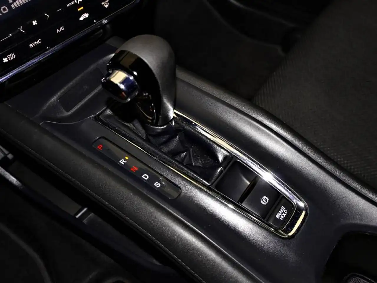 Honda HR-V photo Honda HR-V