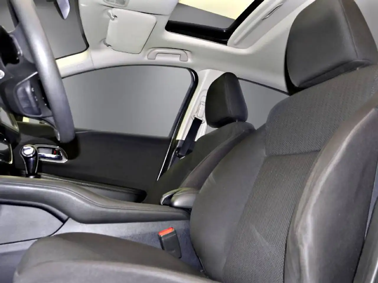 Honda HR-V photo Honda HR-V