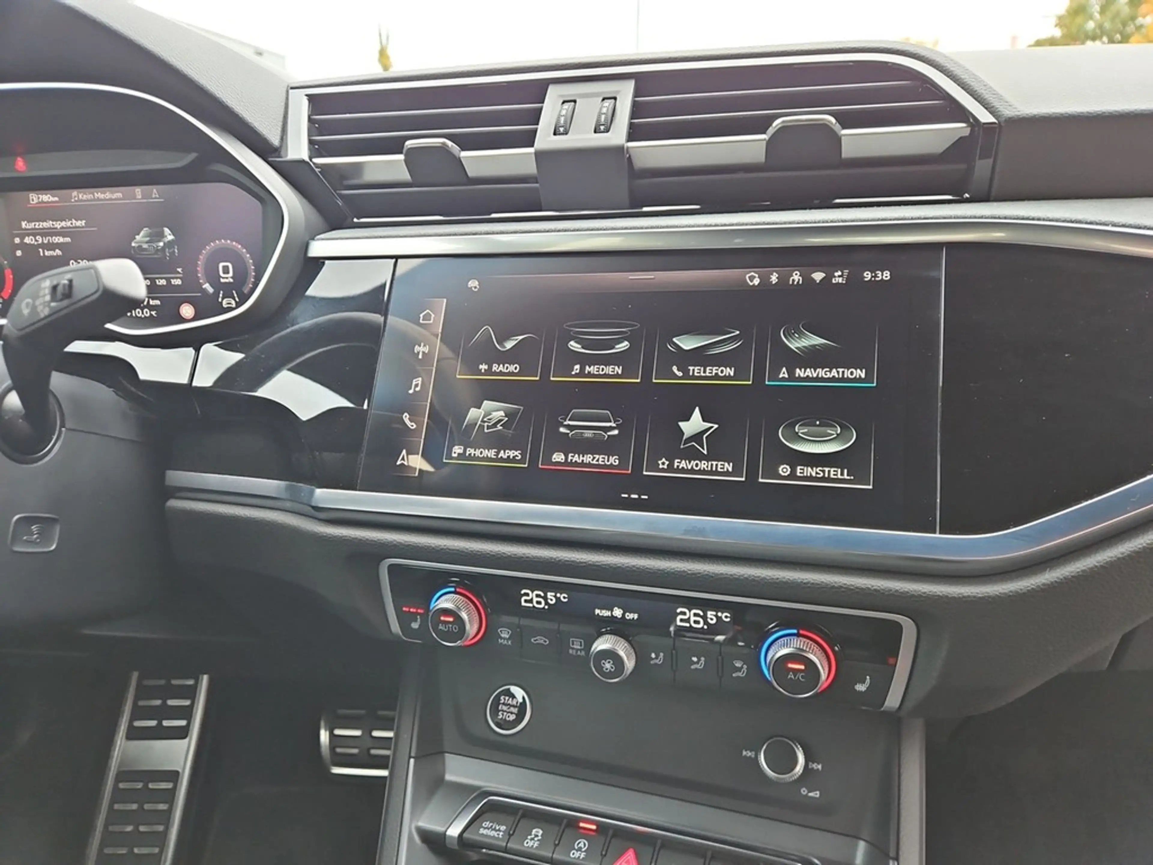 Audi Q3 S line 35 TFSI S tronic *Navi*Matrix*Kamera* — photo 11