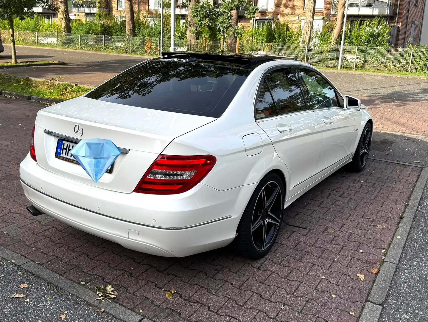 Mercedes-Benz C 220 CDI DPF BlueEFFICIENCY Avantgarde Edition - 2