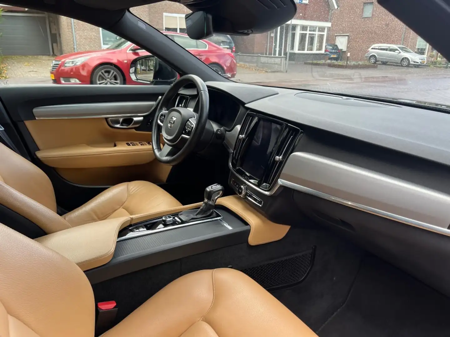 Volvo V90 2.0 D3 AUTOMAAT / ADAP. CRUISE / LEDER / TREKHAAK Noir - 2
