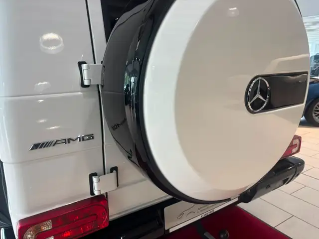 Mercedes-Benz G 63 Amg view 4