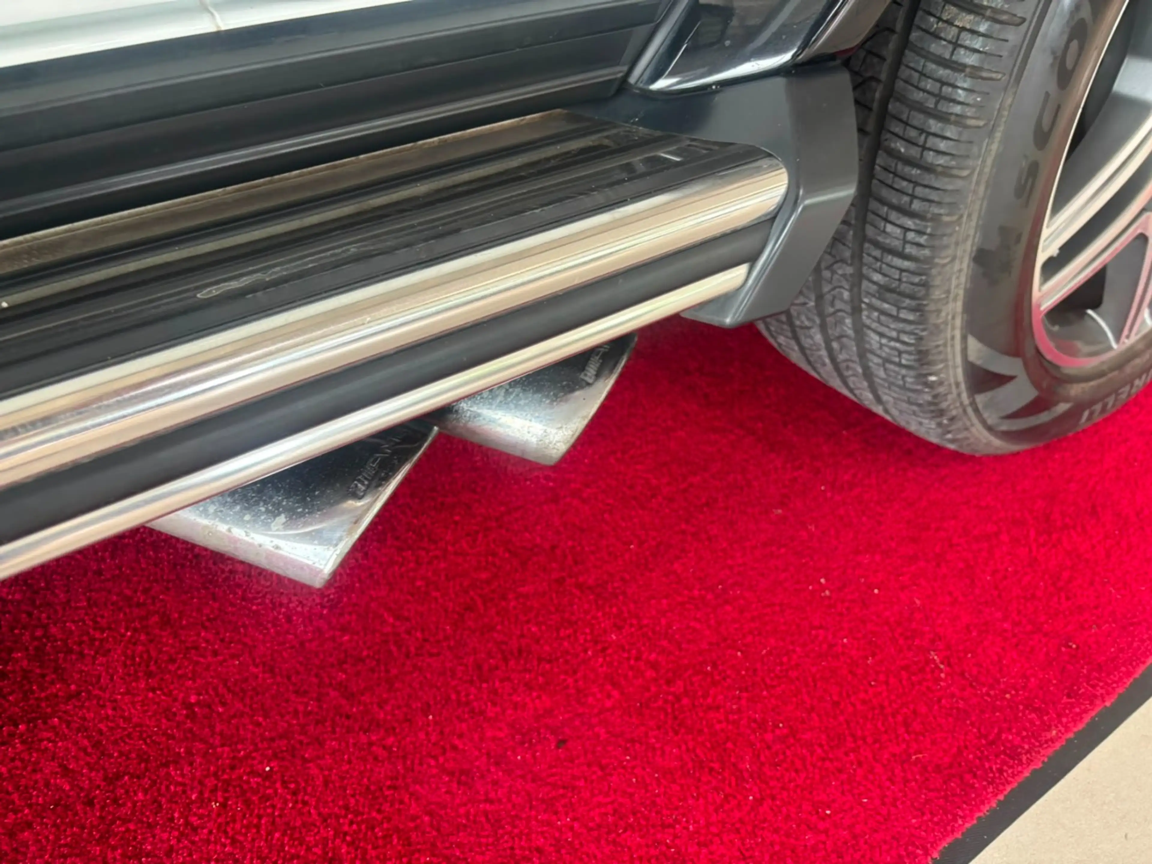 Mercedes-Benz G 63 AMG G 63 AMG *PANO/AHK/H&K* — photo 11