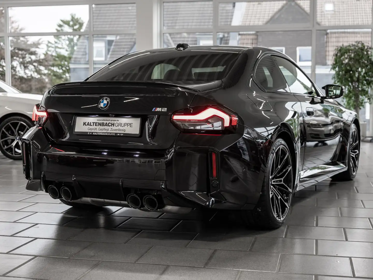 BMW M2 Coupe HUD LED ACC NAVI H/K KAMERA SHZ PDC Schwarz - 2