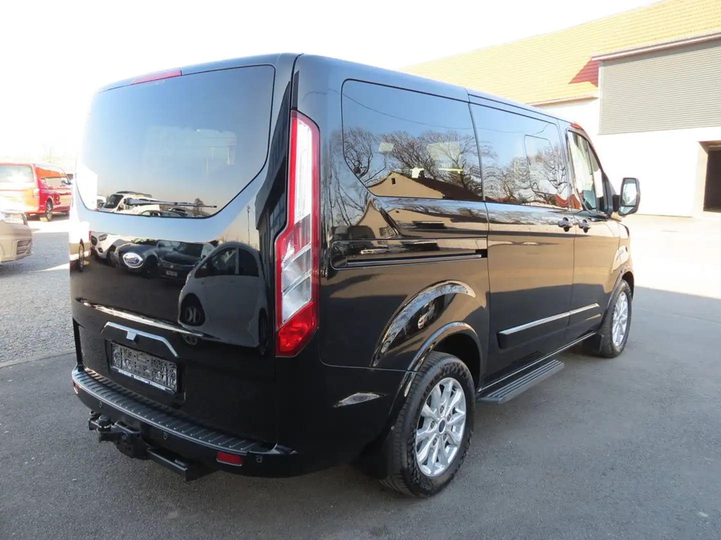 Ford Transit Custom 310 L1 Tourneo Titanium Kombi Kam Navi Bi-Xenon Nero - 2