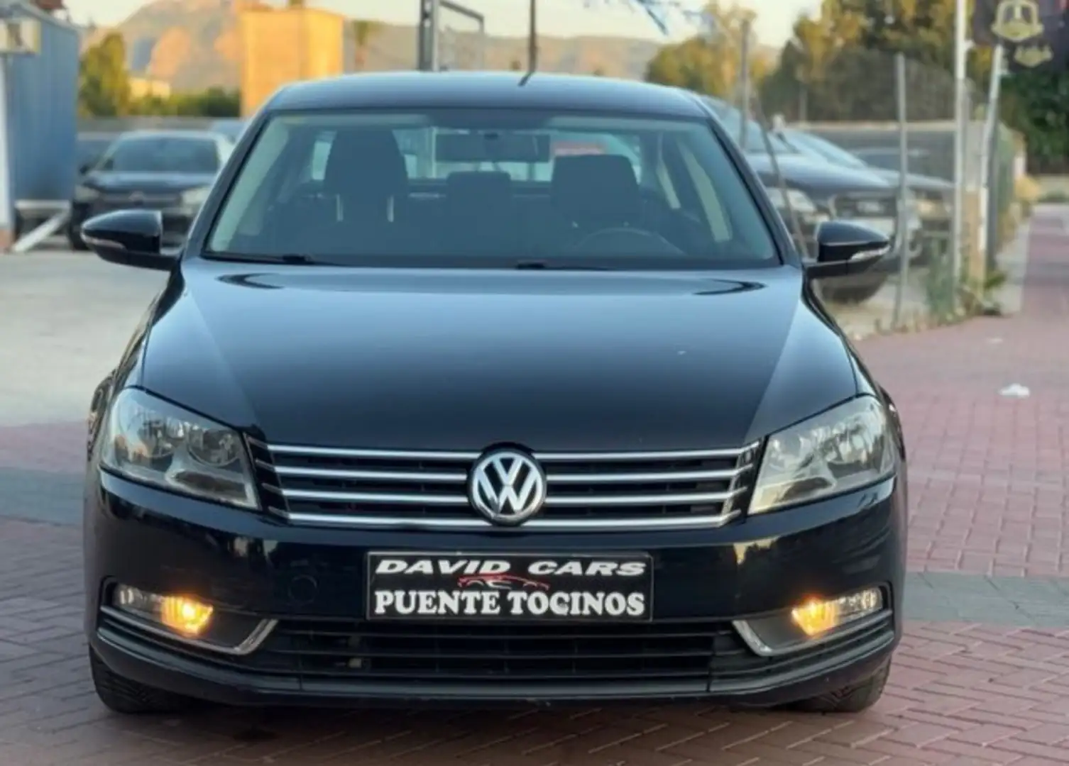 Volkswagen Passat 1.6TDI Exclusive BMT Noir - 2
