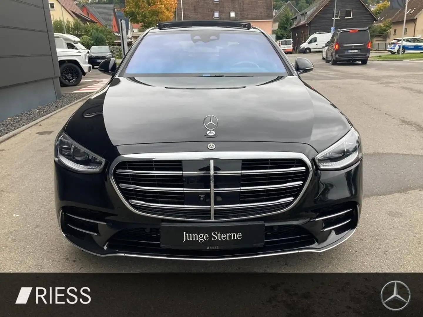 Mercedes-Benz S 450 4M L AMG PANO BURM CHAUFF FOND ENTER HINTE Schwarz - 2