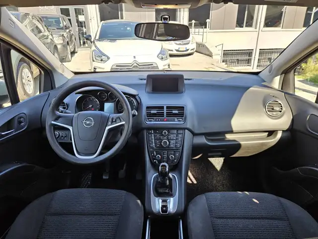 Opel Meriva view 9