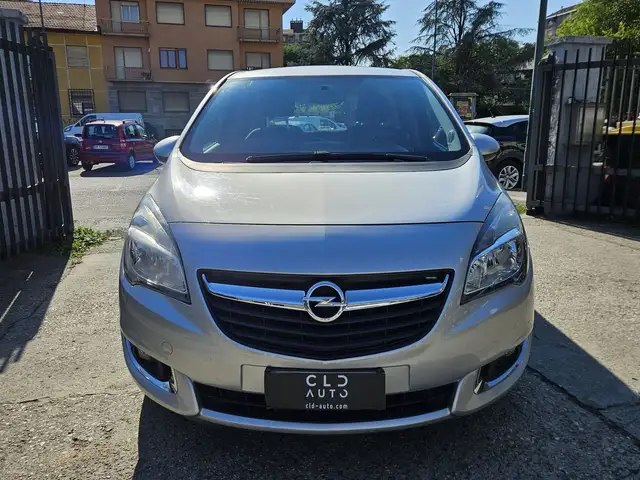 Opel Meriva view 2