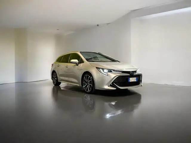 Toyota Corolla Touring Sports 2.0 hybrid Lounge cvt