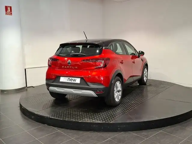 Renault Captur view 3