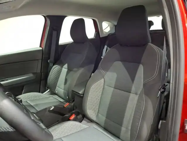 Renault Captur view 22