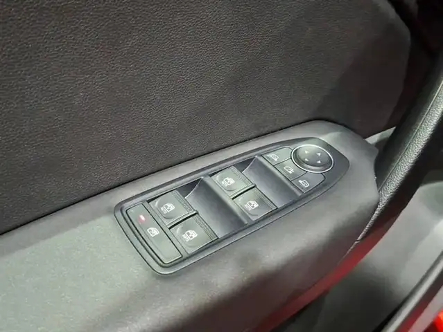 Renault Captur view 12