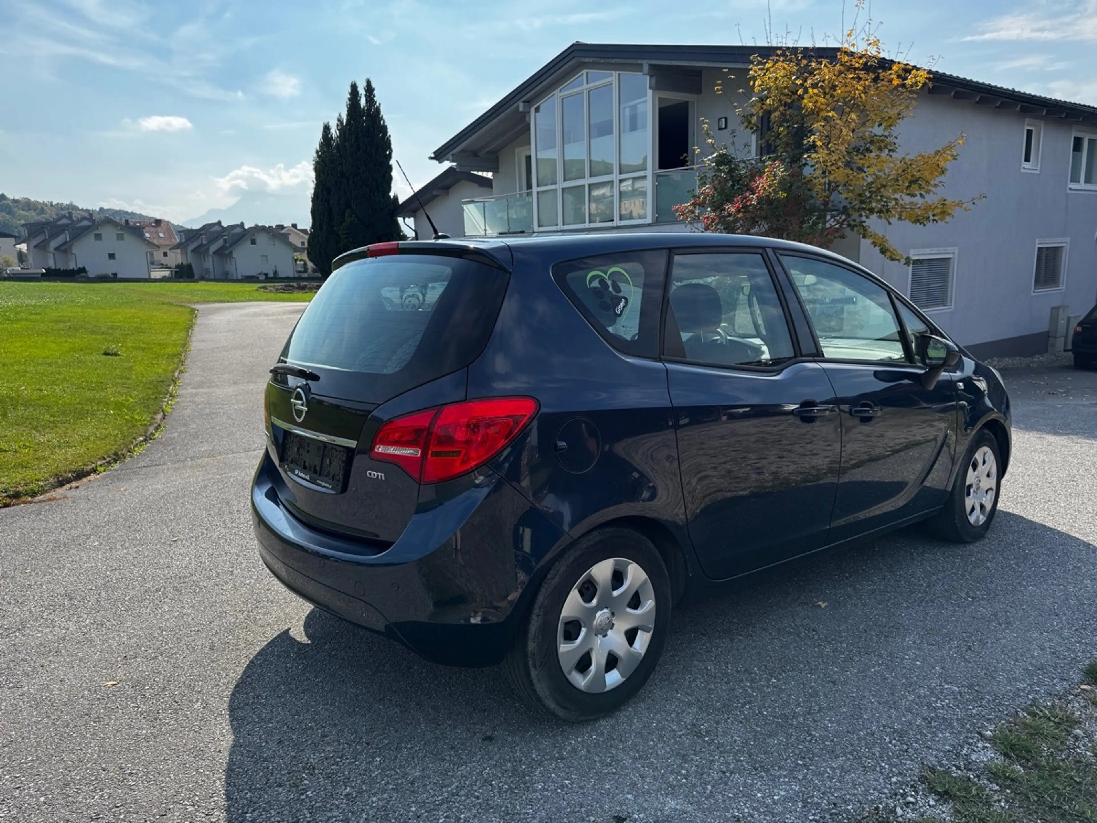 Opel Meriva 1,3 - jährliche Service bei Opel, Pickerl 10/26 NEU. — photo 7