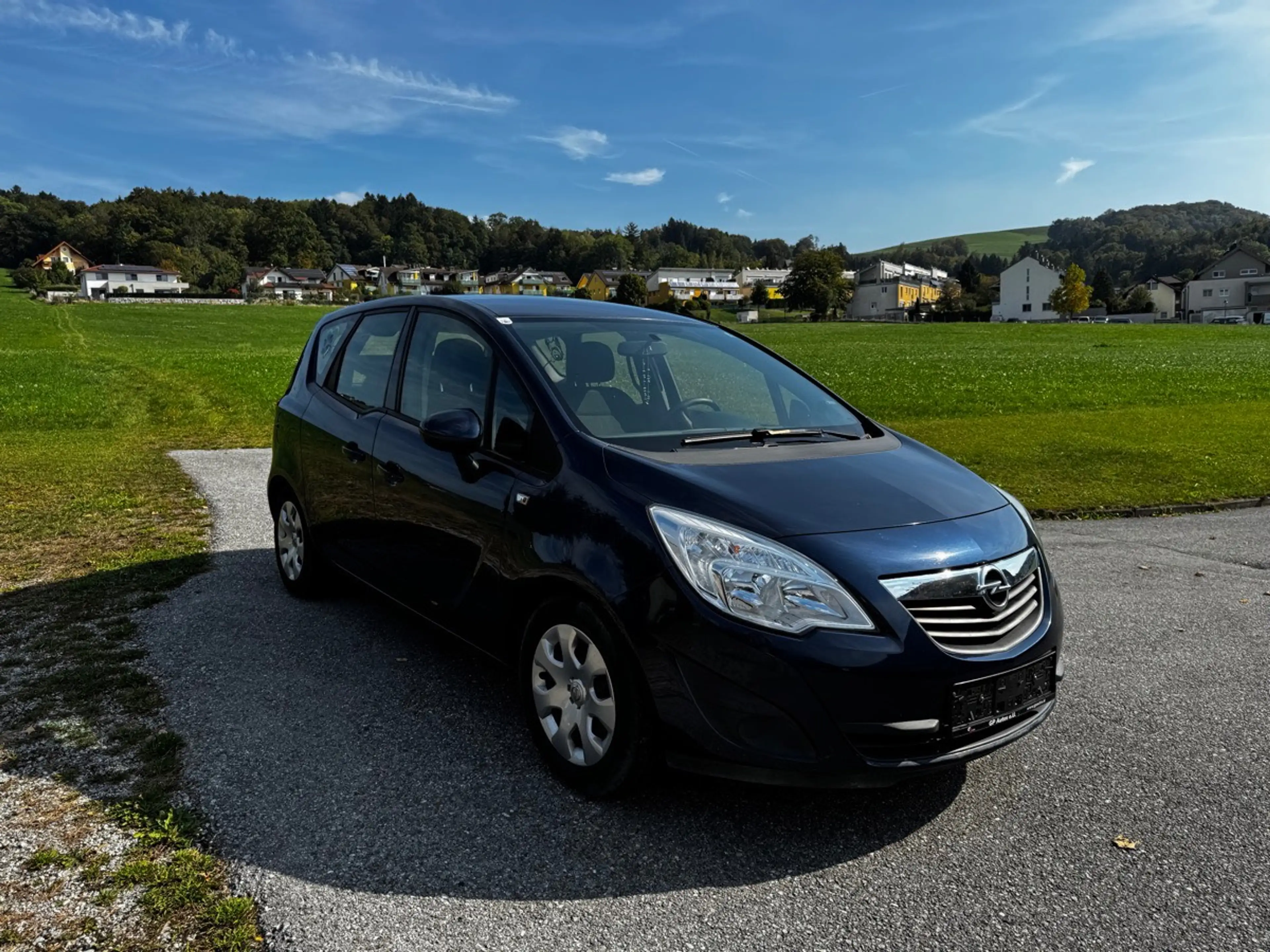 Opel Meriva 1,3 - jährliche Service bei Opel, Pickerl 10/26 NEU. — photo 4