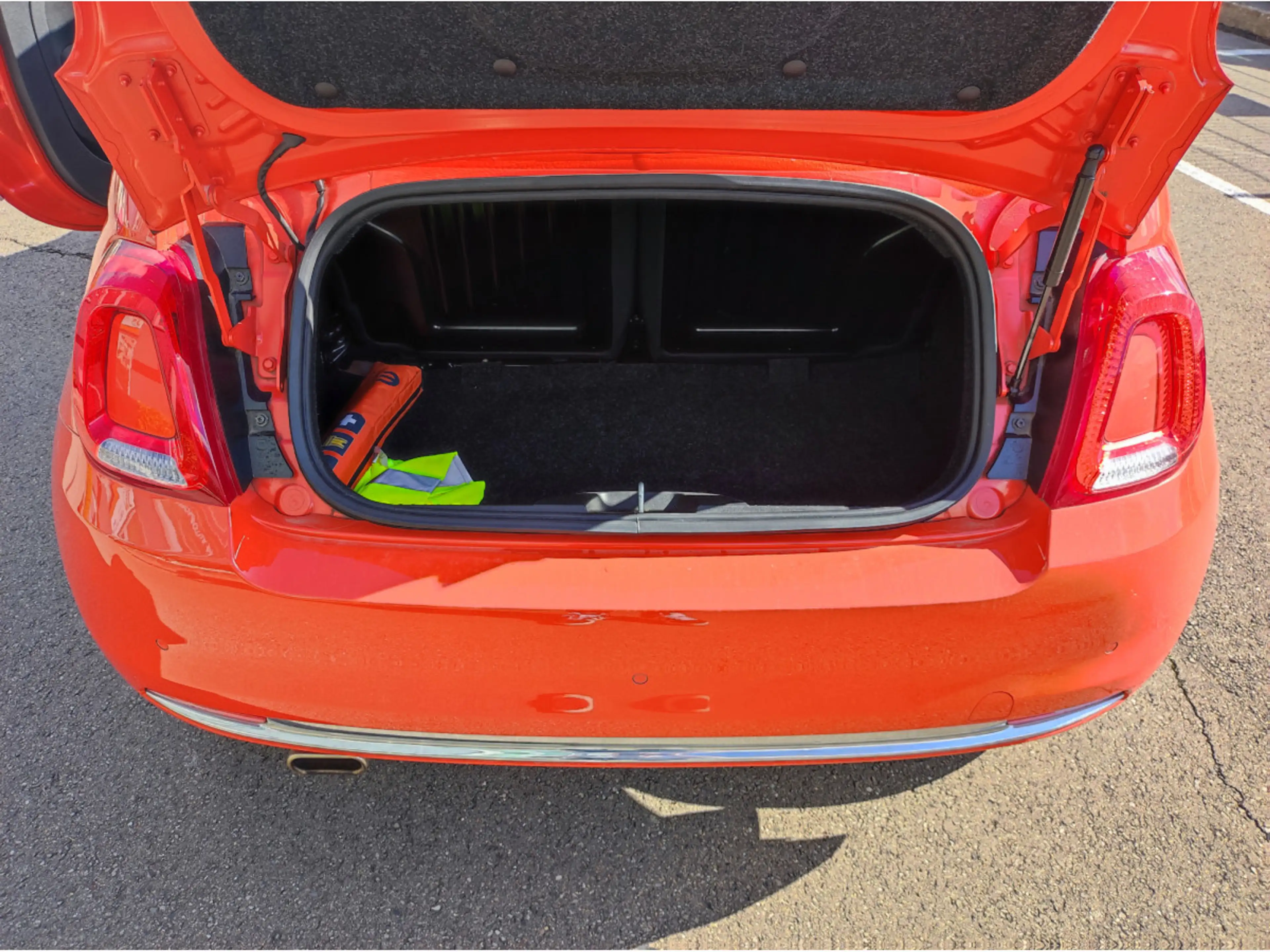 Fiat 500C 1.0 HYBRID DOLCEVITA — photo 8