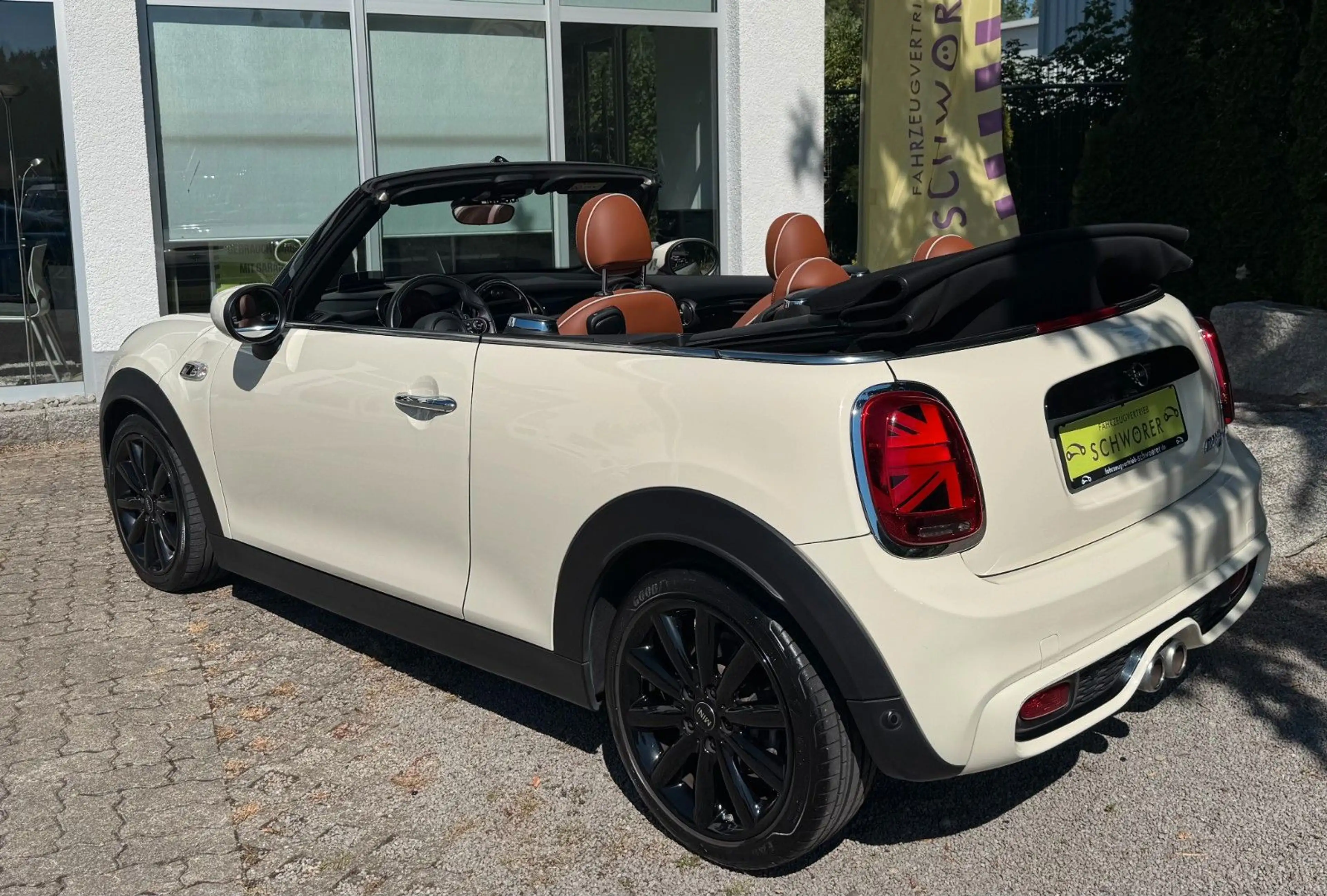 MINI Cooper S COOPER S Cabrio*Automatik Leder*Head-Up* — photo 11