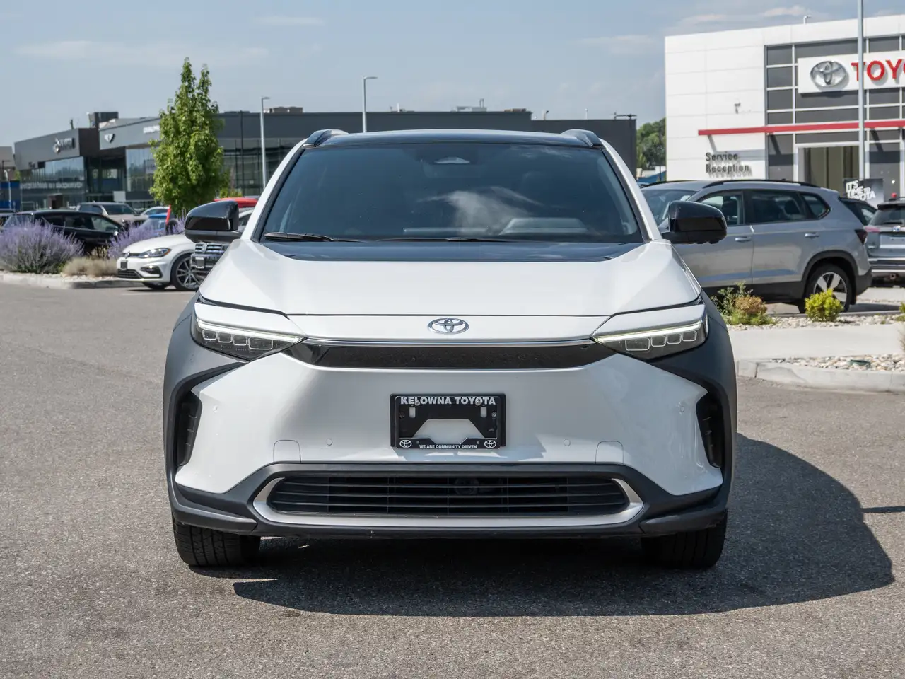 Toyota bZ4X снимка Toyota bZ4X