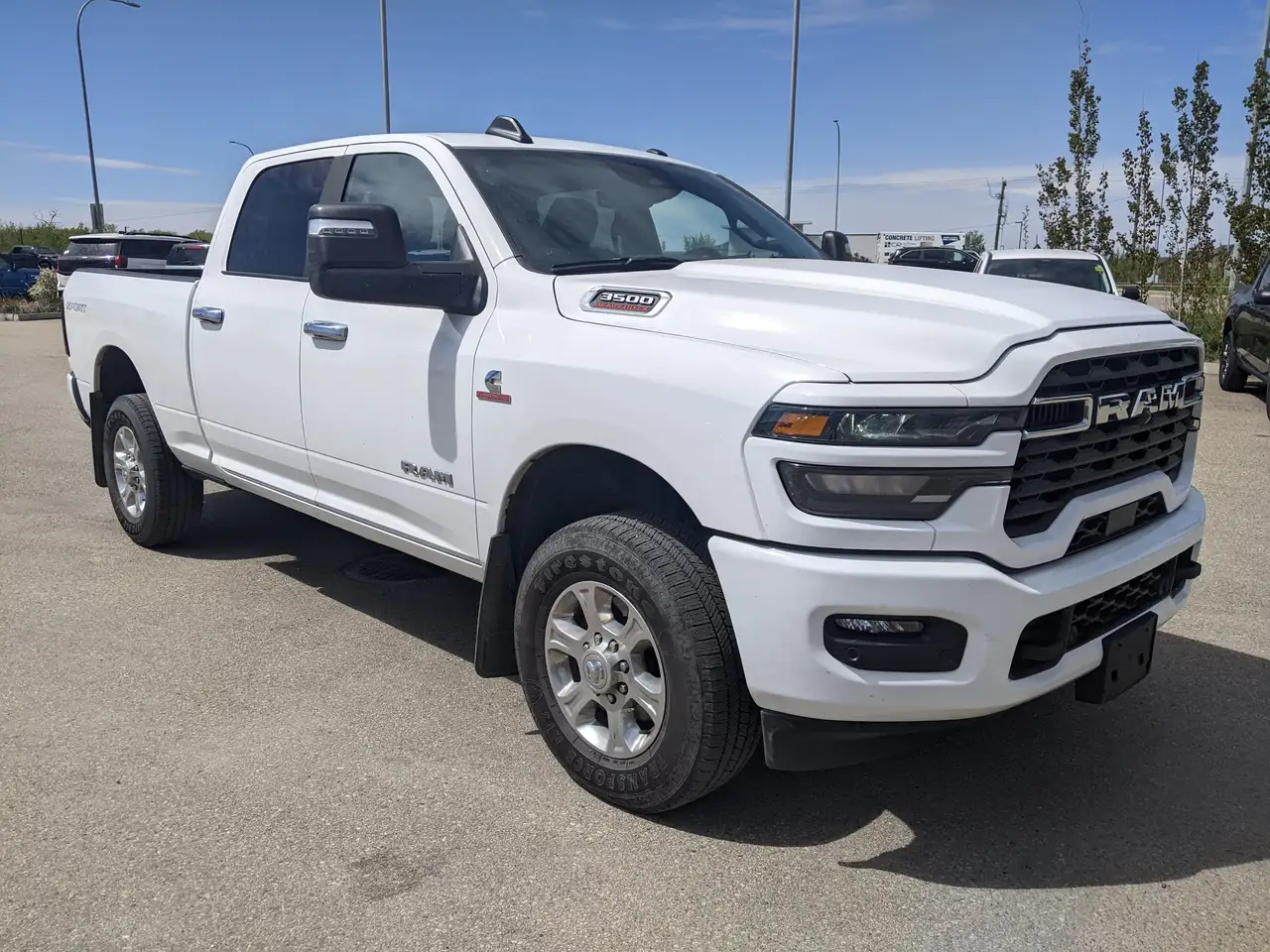 RAM 3500 снимка RAM 3500