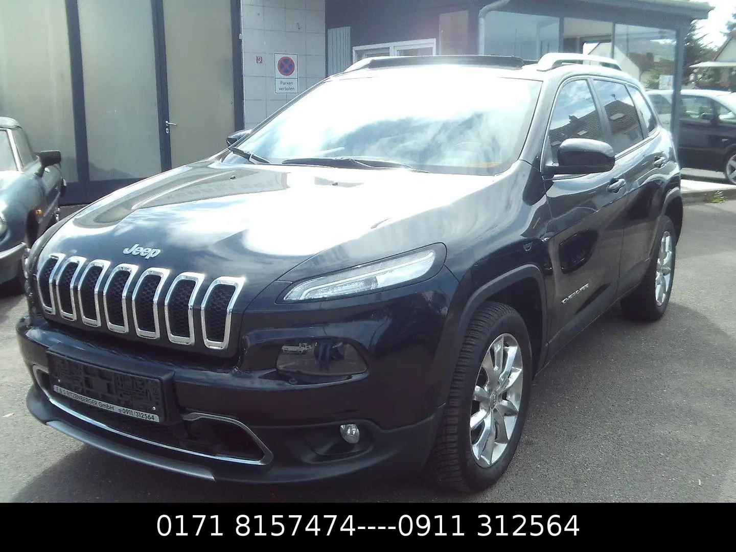 Jeep Cherokee Limited 4WD Černá - 1