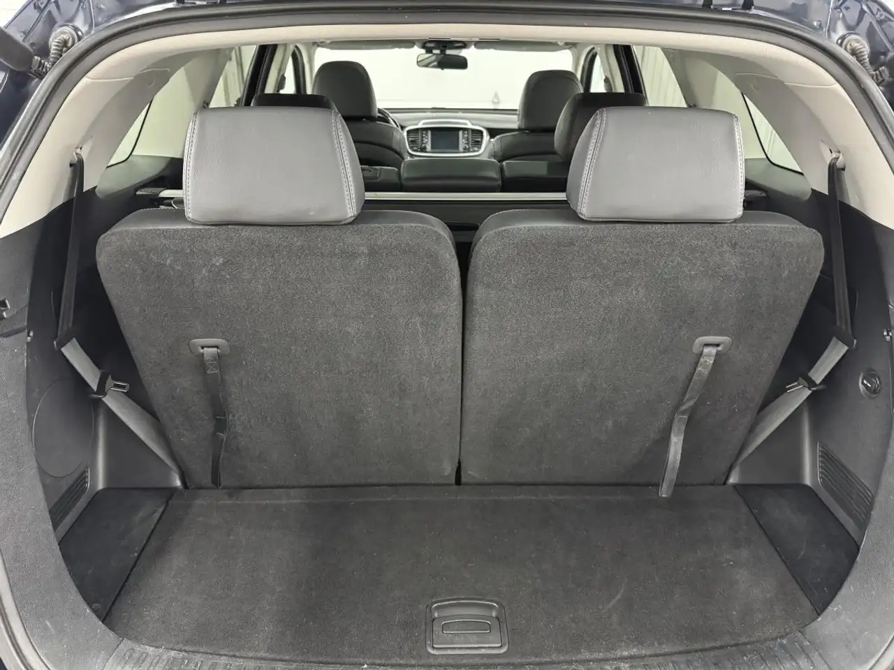 Kia Sorento снимка Kia Sorento