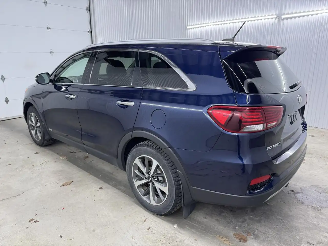 Kia Sorento снимка Kia Sorento