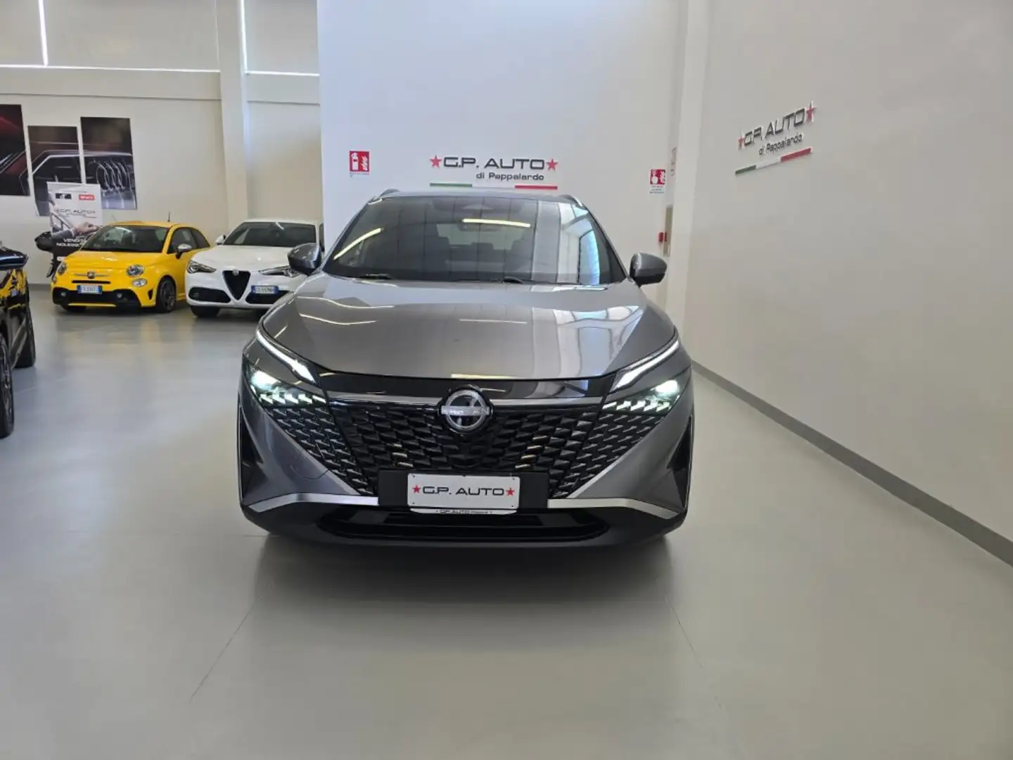 Nissan Qashqai MHEV 158 CV Xtronic Tekna Grigio - 2