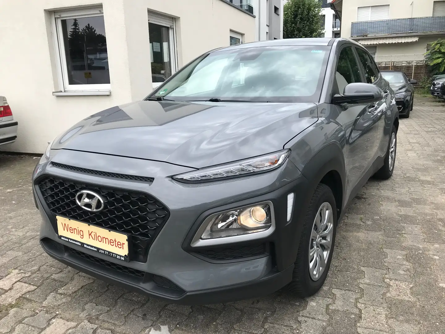Hyundai KONA Pure 2WD Bremsassistent Bluetooth Klima Gris - 2