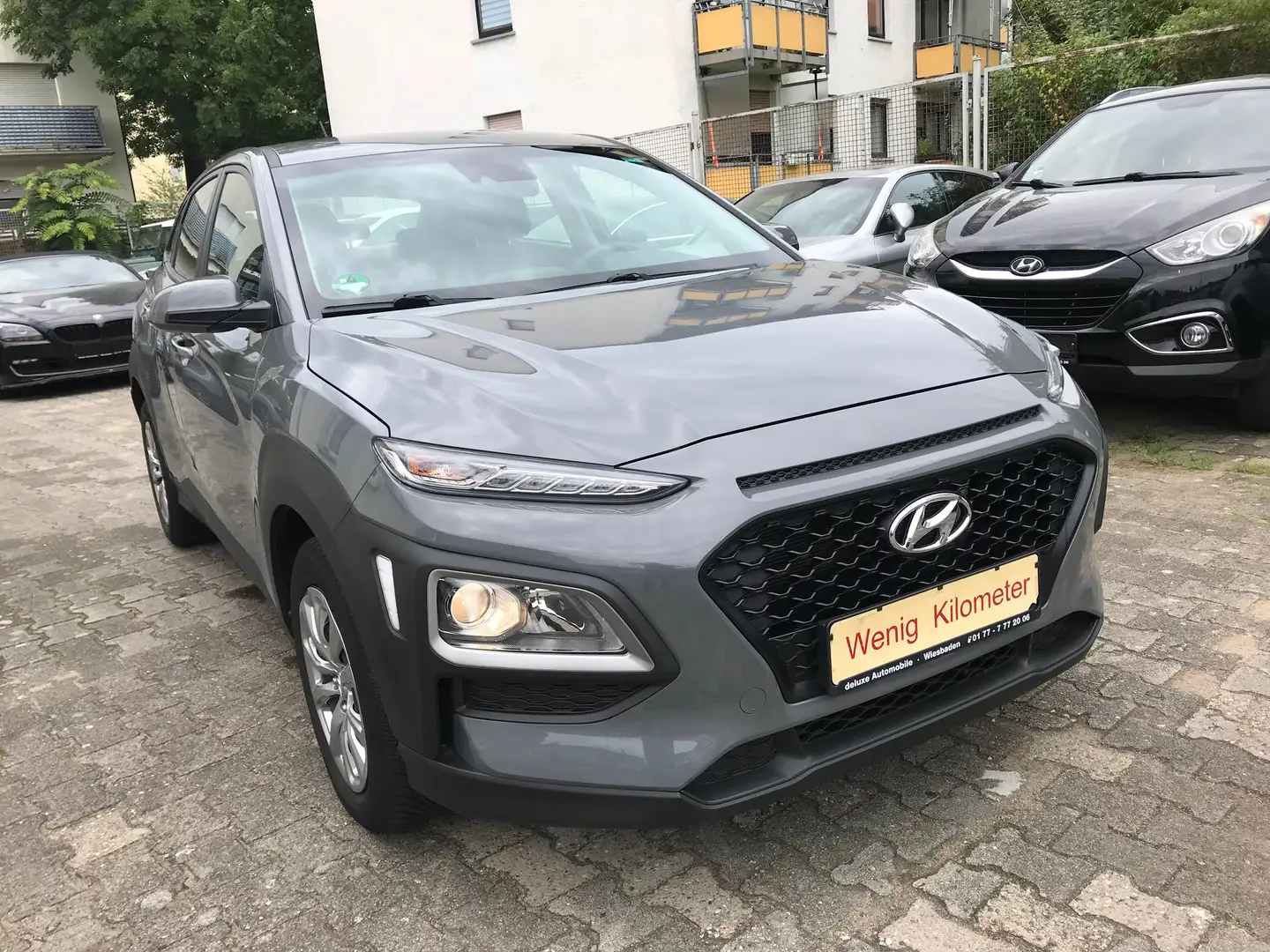 Hyundai KONA Pure 2WD Bremsassistent Bluetooth Klima Gris - 1