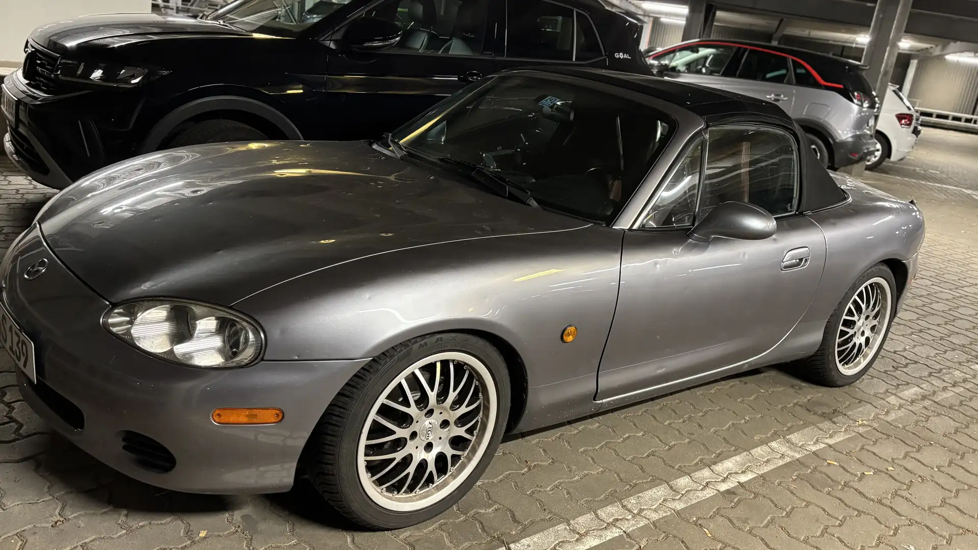 Mazda MX-5 MX 5 1.6i 16V - 1