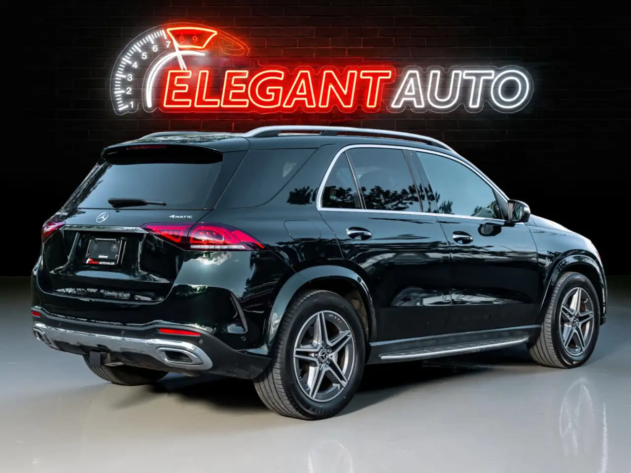 Mercedes-Benz GLE снимка Mercedes-Benz GLE