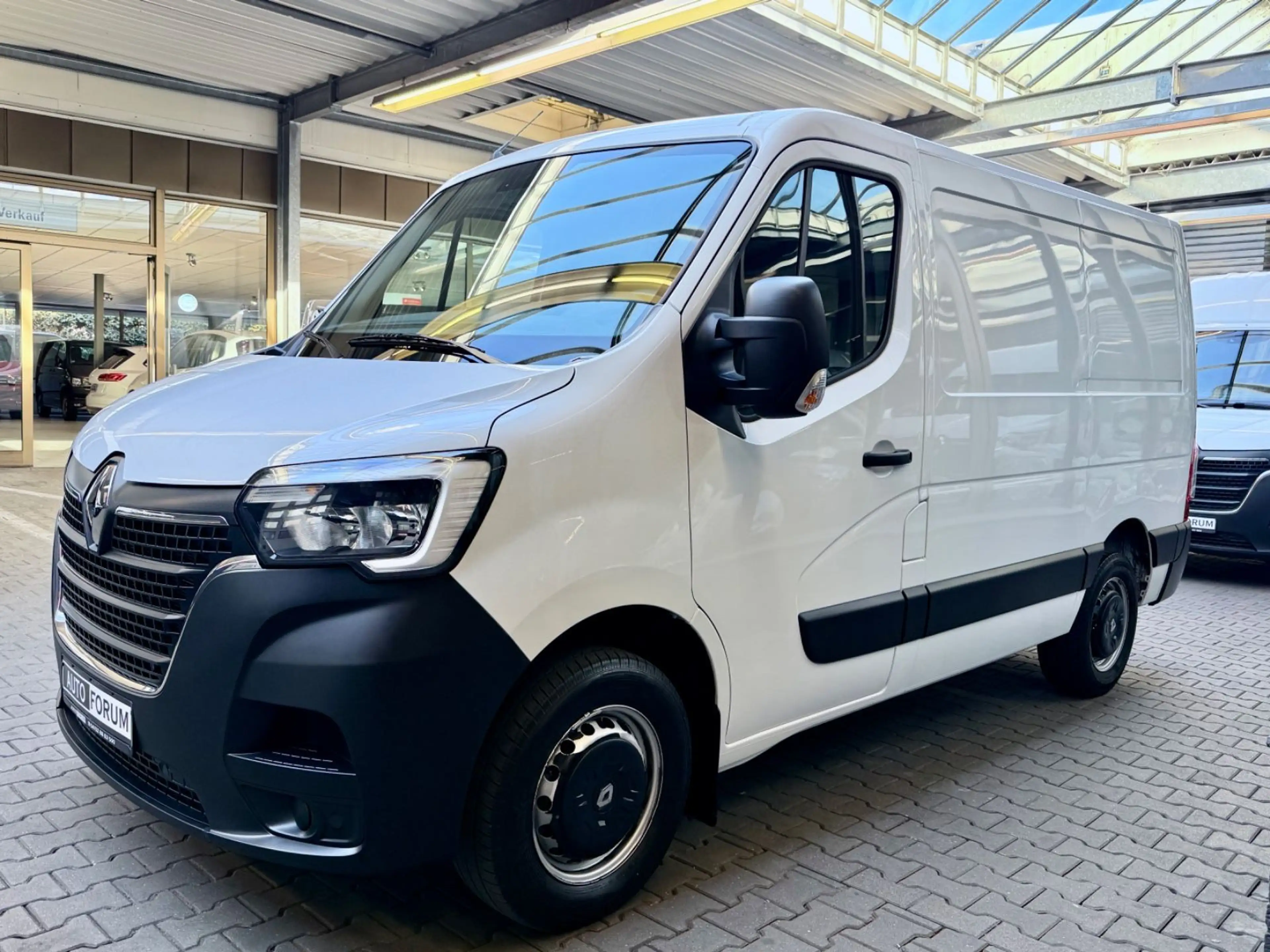 Renault Master 2.3 D L1H1 3,3t KLIMA 3SITZE PDC TEMPOMAT — photo 5
