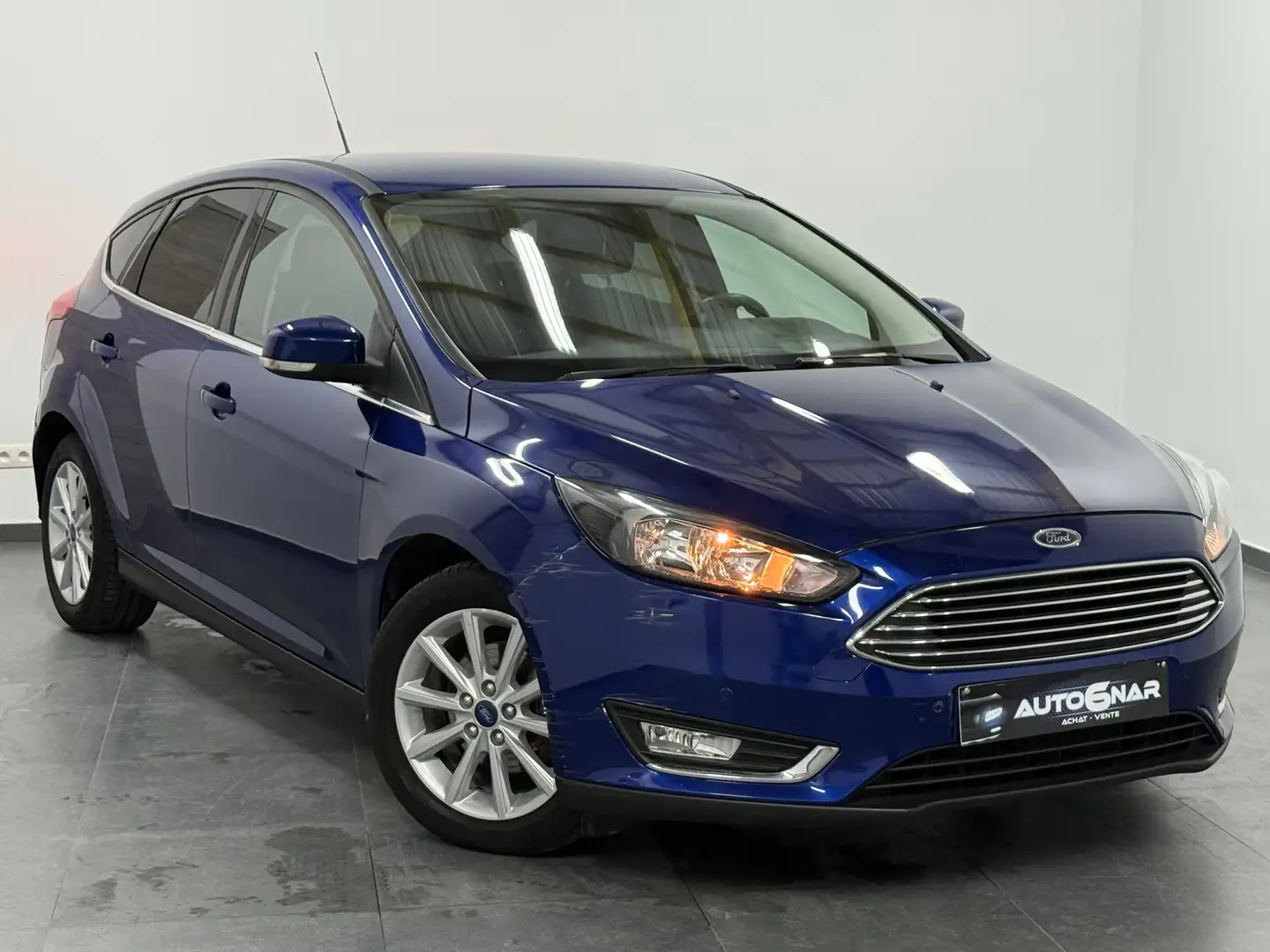 Ford Focus 1.0i Euro6b - Airco - Carnet Blau - 1