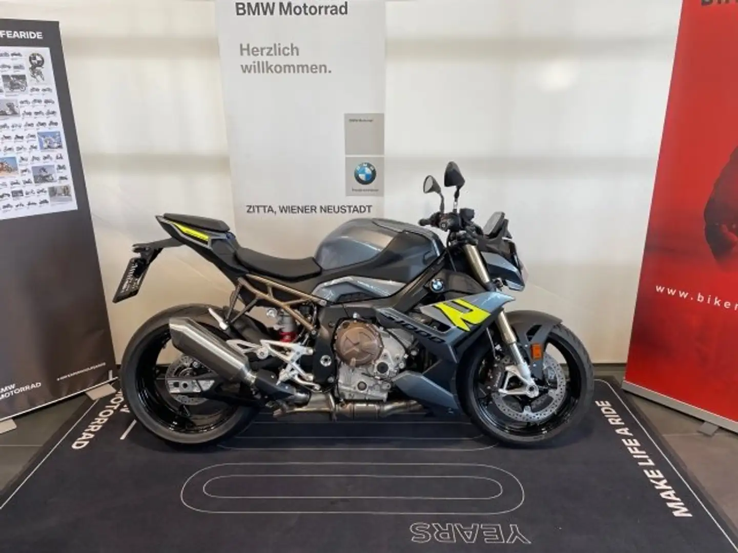 BMW S 1000 R S 1000 R Modrá - 2