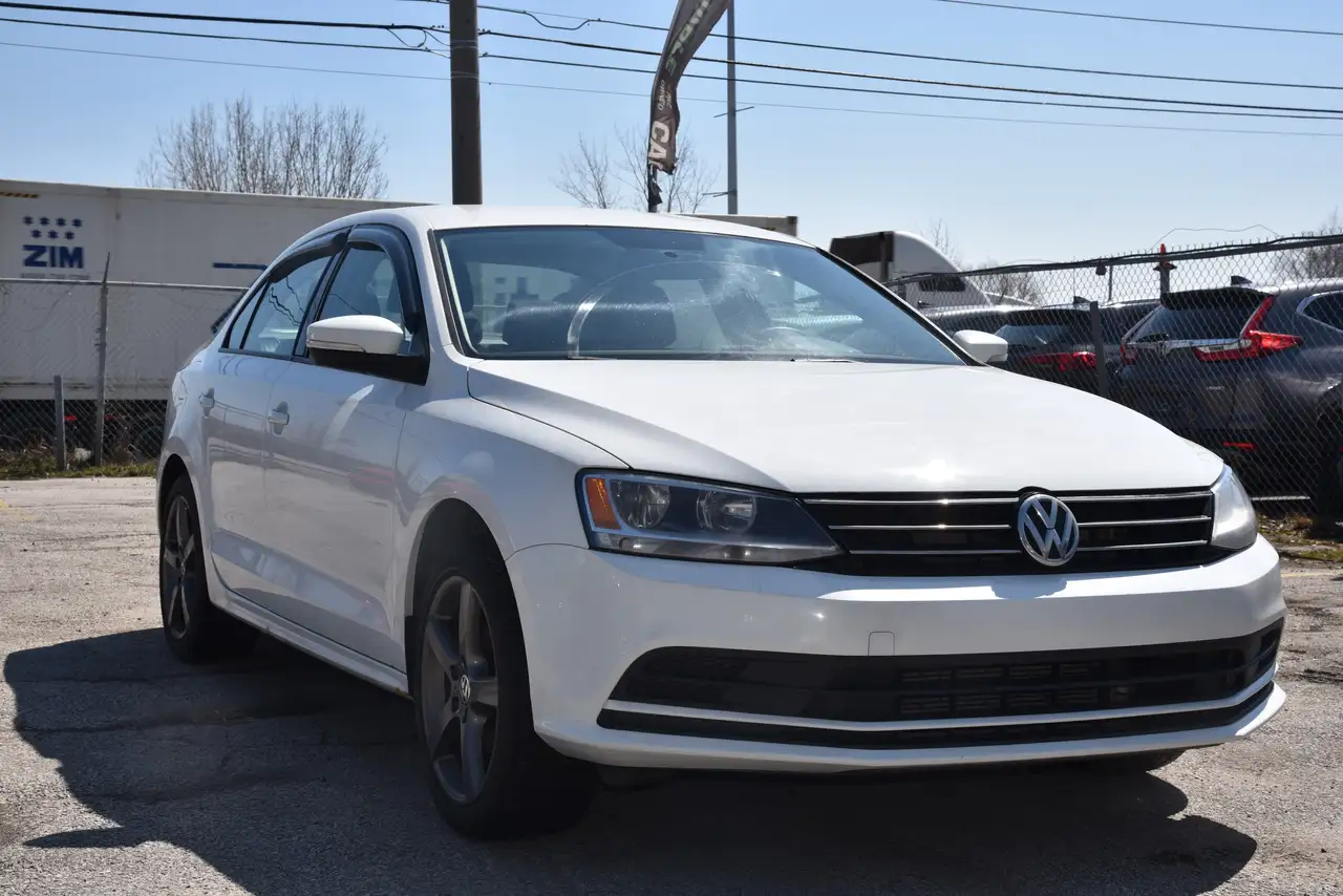 Volkswagen Jetta снимка Volkswagen Jetta