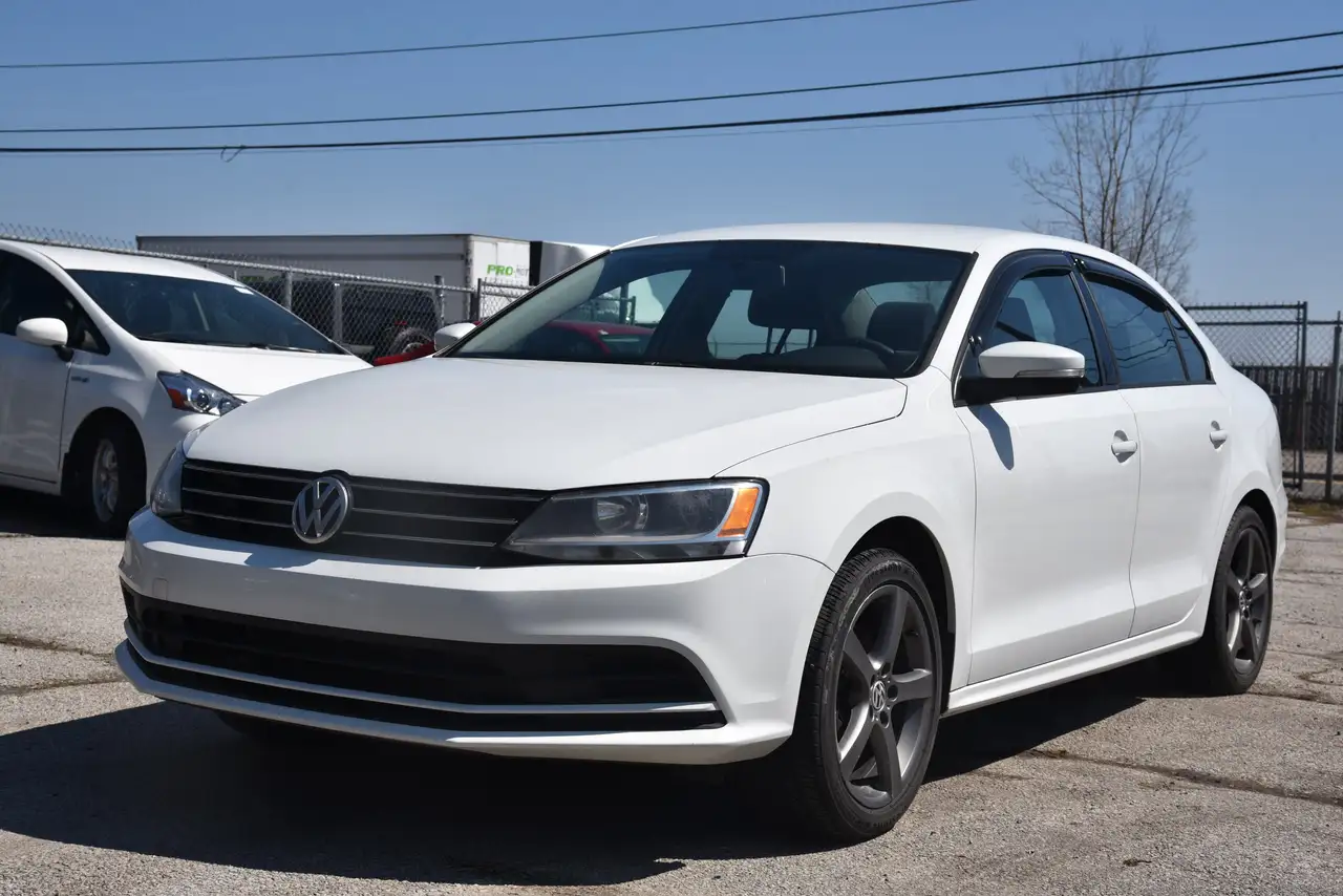 Volkswagen Jetta снимка Volkswagen Jetta